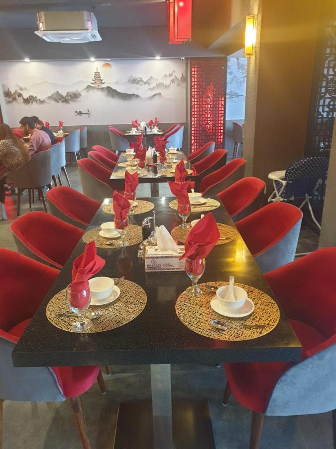 Space Luxury Rental Suites Rawalpindi Exterior photo