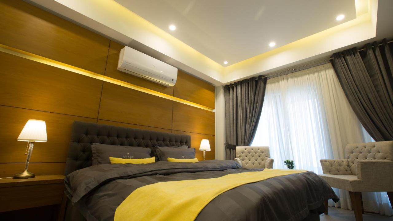 Space Luxury Rental Suites Rawalpindi Exterior photo