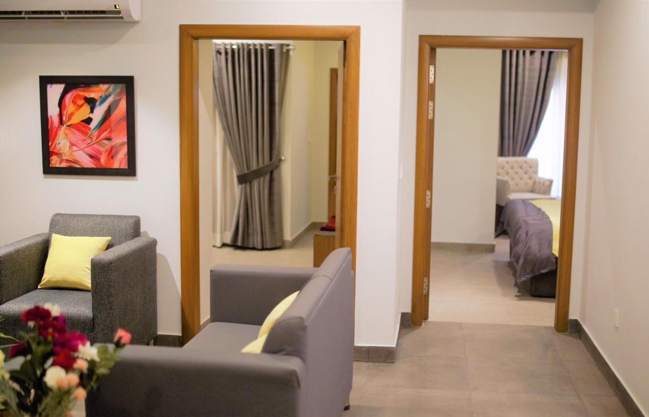 Space Luxury Rental Suites Rawalpindi Exterior photo